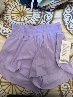 Lulu Purple/Lavender Track That Women's Athletic Shorts- NWT, size 6